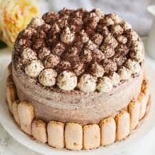 Tiramisu Cake